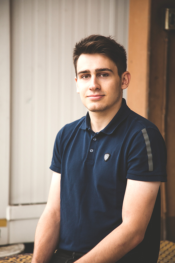 Schumacher medTech GmbH Medizintechnik – Vertrieb & Service Medizintechniker - Radiologie Yannick Roetzer