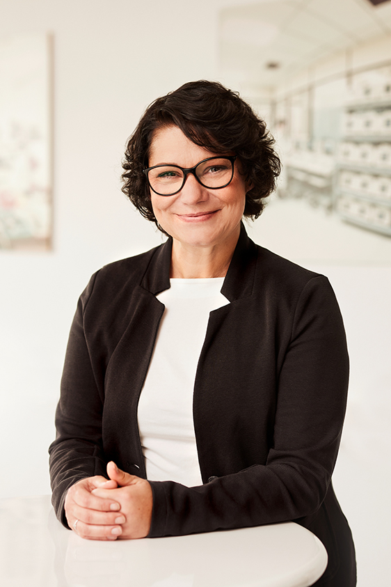 Schumacher medTech GmbH Vertriebs- & Serviceinnendienst Radiologie – Nicole Brammer Schumacher medTech GmbH Vertriebs- & Serviceinnendienst Radiologie - Nicole Brammer